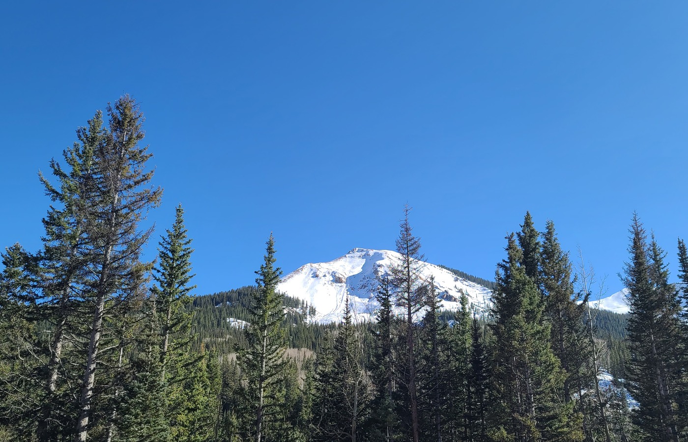 Snowy mountain view from the drive to Ouray