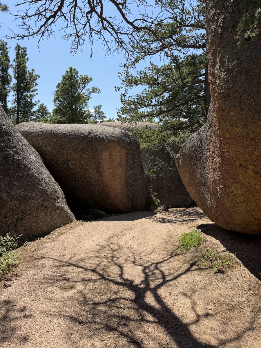 Boulder corridor on the Schubarth and Hell Creek outing